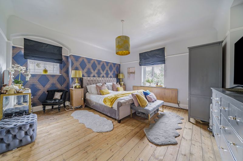 Bedroom- click for photo gallery